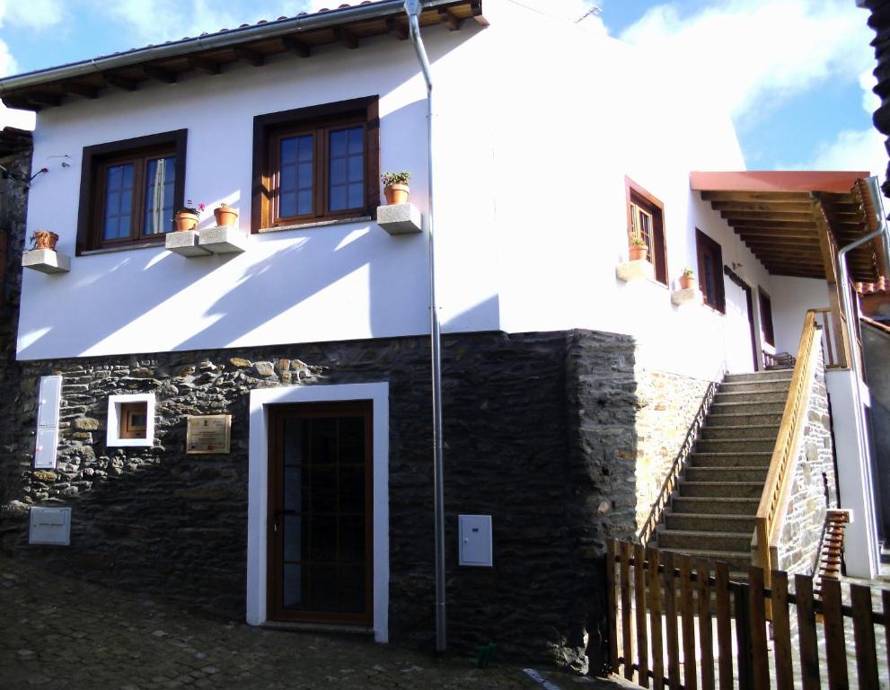 Casas De Campo Podence 라세도데카발라이로스 객실 사진